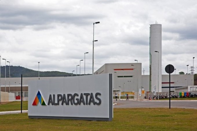 Cerr&oacute; Alpargatas en San Luis y dej&oacute; a 80 trabajadores en la calle