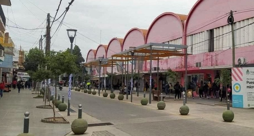 Se realiz&oacute; un operativo integral de fumigaci&oacute;n y descacharreo en el Mercado Uni&oacute;n