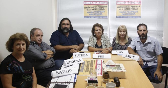 Docentes no aceptaron el 18% que propone Vidal