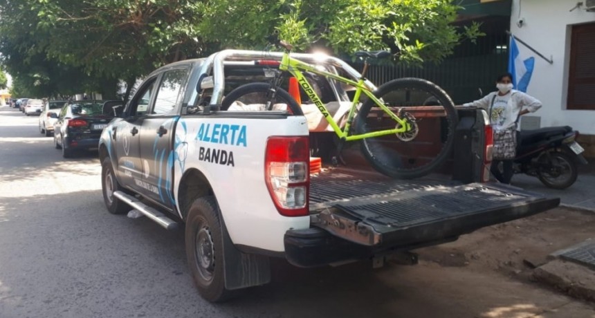 ROB&Oacute; UNA BICICLETA, LAS C&Aacute;MARAS DE ALERTA BANDA LO IDENTIFICARON Y SE ENTREG&Oacute; VOLUNTARIAMENTE