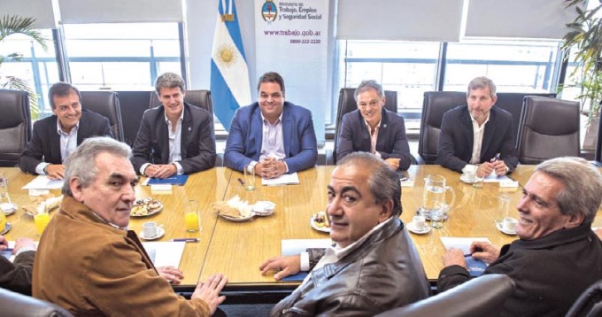 Confirmado: el martes la CGT anuncia un paro