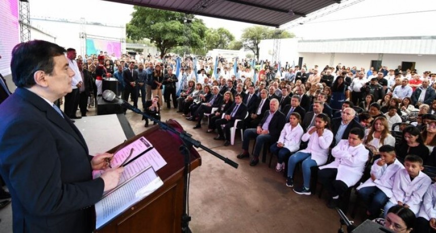 Zamora ratific&oacute; su compromiso de sostener las inversiones en materia educativa