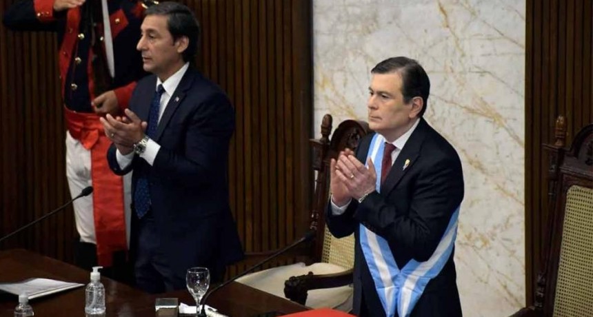 Zamora anunci&oacute; un bono aguinaldo de 150 mil pesos para la administraci&oacute;n p&uacute;blica