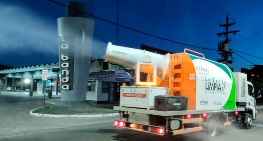  La comuna bande&ntilde;a intensifica los trabajos de fumigaci&oacute;n en diferentes puntos de la ciudad