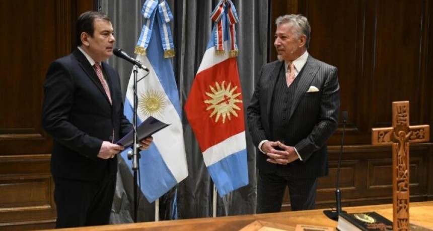 El Gobernador Zamora tom&oacute; juramento a Ra&uacute;l Abate como fiscal del Estado por un nuevo per&iacute;odo