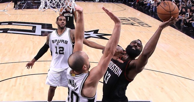 Gin&oacute;bili volvi&oacute; a cumplir, y ahora los Spurs le ganaron a los Rockets
