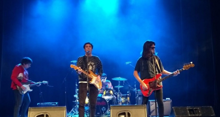 La quinta edici&oacute;n del ciclo &ldquo;Aniversalmente&rdquo; hizo vibrar el Cine Renzi