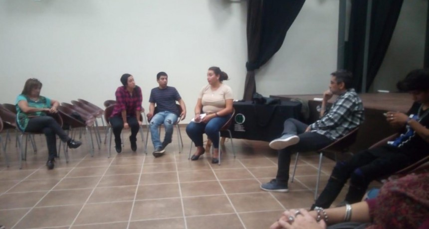 La Oficina de la Diversidad promueve la concientizaci&oacute;n por la Ley Integral Trans