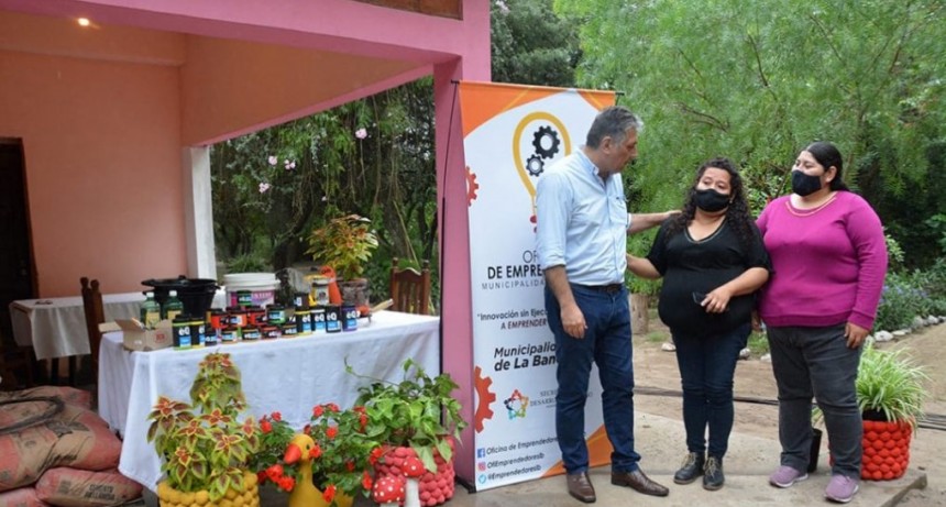 EL INTENDENTE NEDIANI CONTIN&Uacute;A IMPULSANDO NEGOCIOS CON EL PROGRAMA &laquo;EMPRENDIENDO SUE&Ntilde;OS&raquo;