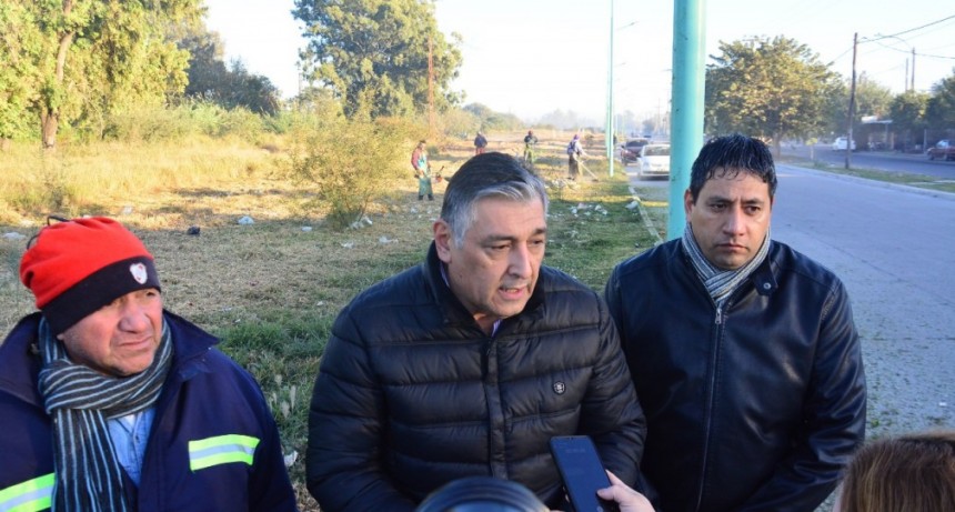 El intendente Nediani realiz&oacute; un recorrido por la ciudad acompa&ntilde;ando los operativos de limpieza integral
