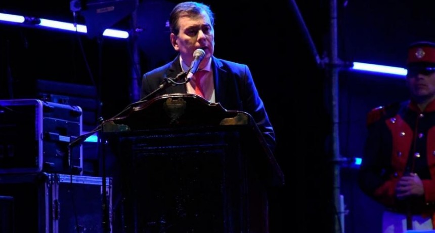 El gobernador Zamora encabez&oacute; el lanzamiento formal de la temporada tur&iacute;stica 2023 en Las Termas de R&iacute;o Hondo