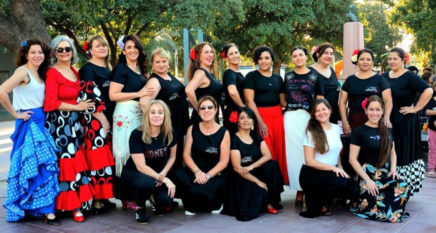 La Plaza Belgrano vibr&oacute; al ritmo de la m&uacute;sica y la danza espa&ntilde;ola 
