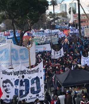 La Marcha Federal convoc&oacute; a m&aacute;s de 200 mil personas