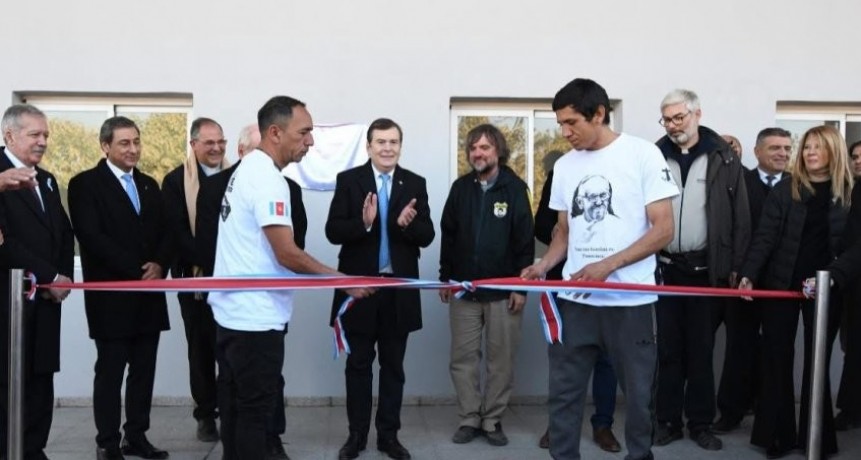 Zamora inaugur&oacute; dos centros de ayuda a personas con problemas de adicciones