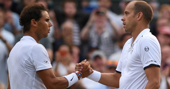 Nadal se fue de Wimbledon tras un marat&oacute;nico partido