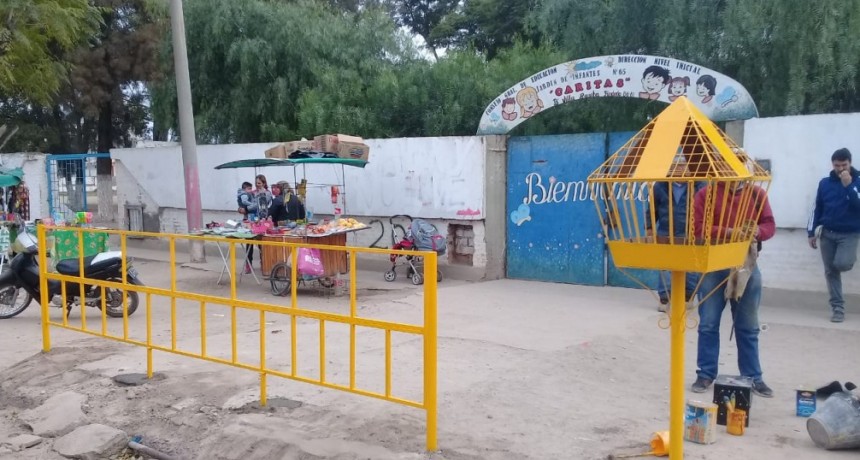 El municipio coloc&oacute; un vallado de seguridad en la Escuela N&deg; 339 &ldquo;Jos&eacute; Farhat&rdquo;