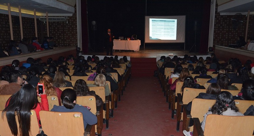  Se realiz&oacute; con &eacute;xito la Primera Jornada de Tecnolog&iacute;a de Vanguardia Aplicada en Educaci&oacute;n