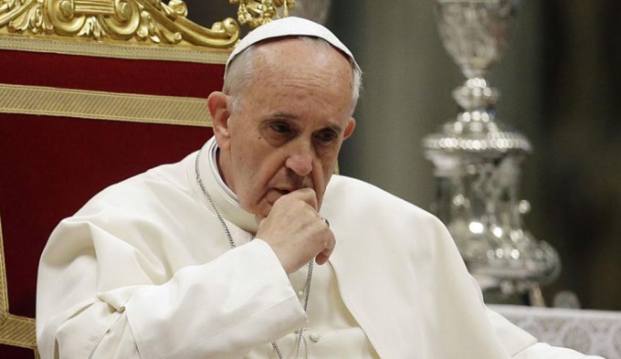 El Papa expres&oacute; su "dolor" por el terremoto que sacudi&oacute; Italia