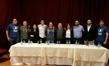 Mirolo particip&oacute; de un encuentro nacional de la Juventud Renovadora en Tucum&aacute;n   