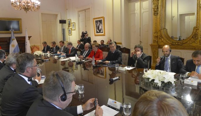 Inminente reuni&oacute;n entre Macri y las 62 organizaciones peronistas