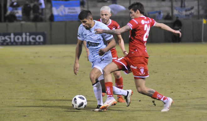 Se los dedic&oacute; con furia