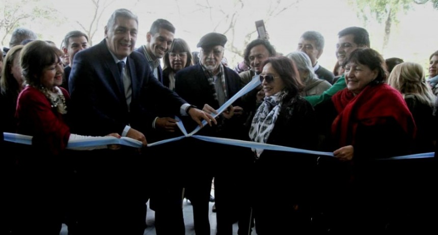 Nediani inaugur&oacute; la &ldquo;1&ordf; Feria del Libro Municipal en La Banda: Un hito cultural para la Ciudad&rdquo;
