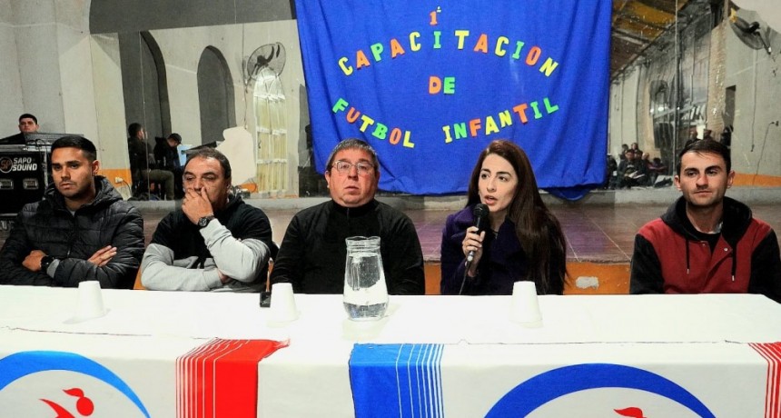 Comenz&oacute; con &eacute;xito la 1ra. Capacitaci&oacute;n para Escuelas de F&uacute;tbol Infantil 