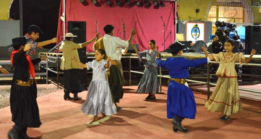  Los festejos centrales por los 106 a&ntilde;os de La Banda se iniciar&aacute;n este s&aacute;bado con una gran cartelera   