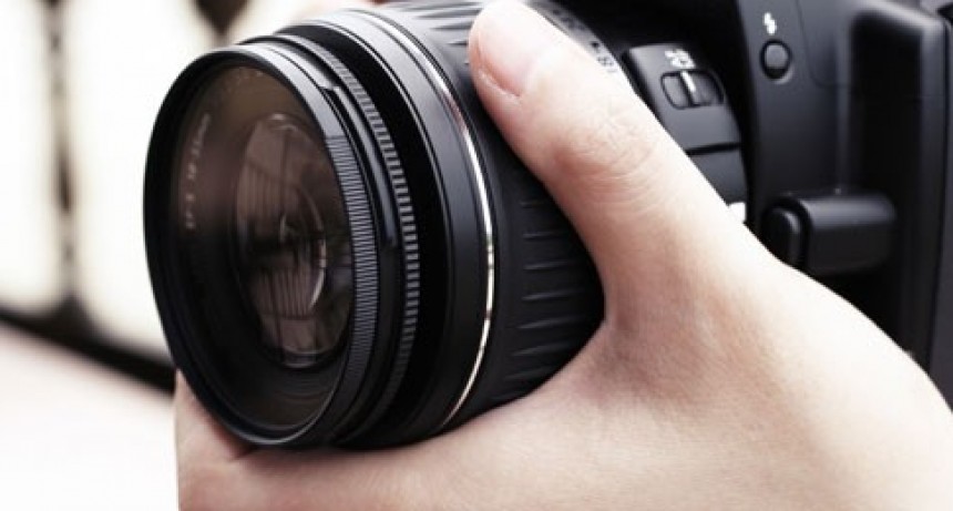 CORRADI PRESENT&Oacute; CONCURSO FOTOGR&Aacute;FICO BANDE&Ntilde;O EN EL HCD DE LA BANDA