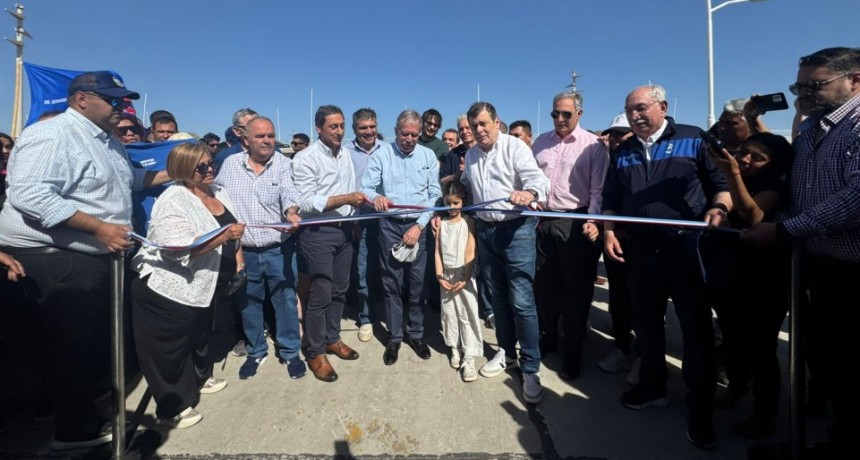 Zamora inaugur&oacute; la nueva costanera Juan Francisco Borges en el margen izquierdo del R&iacute;o Dulce