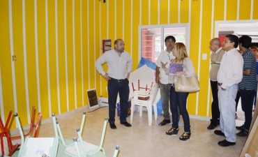 El intendente supervis&oacute; la ejecuci&oacute;n de obras en dos jardines de infantes municipales