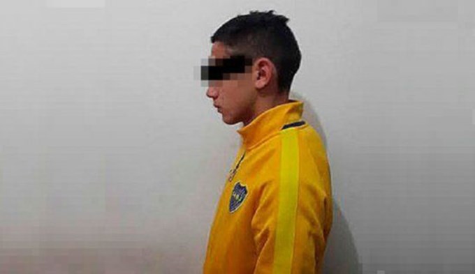 Entreg&oacute; a su hijo por asesino