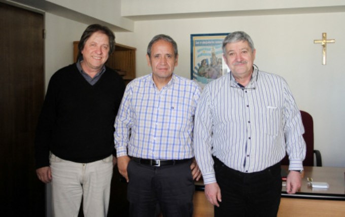 La corriente federal insiste con el paro