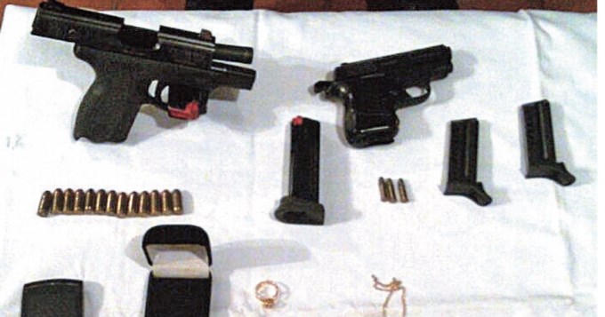 Ladrones desvalijan a m&eacute;dico y a ingeniero en San Isidro