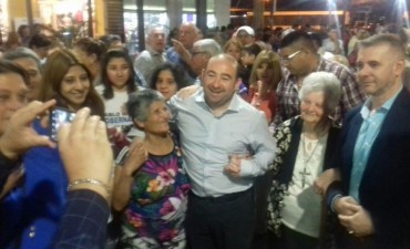  El intendente Pablo Mirolo dej&oacute; inaugurada la moderna peatonal de calle Alem
