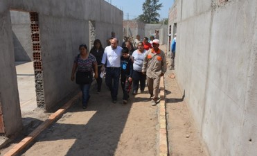 Avanzan las mejoras edilicias en los jardines de infantes y en la escuela primaria municipal