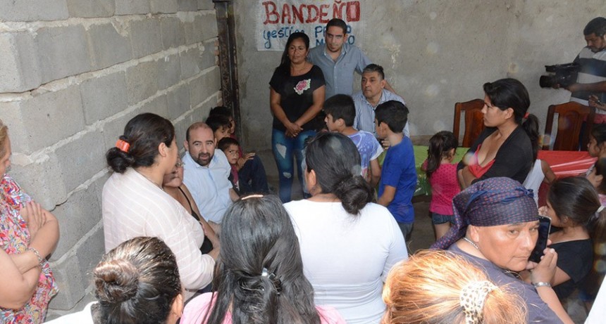  El intendente visit&oacute; el Comedor &ldquo;Sol Bande&ntilde;o&rdquo; del barrio IV Centenario II