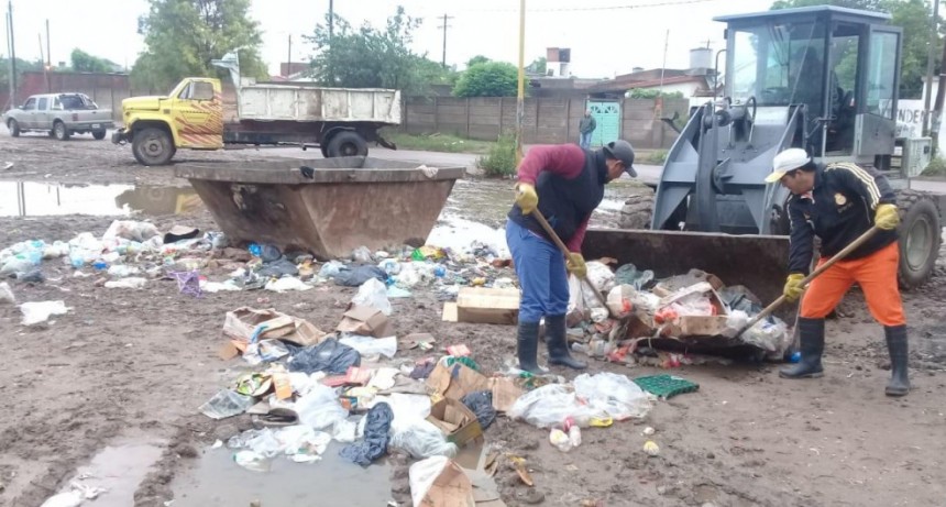El municipio reforz&oacute; la limpieza en los barrios por las lluvias