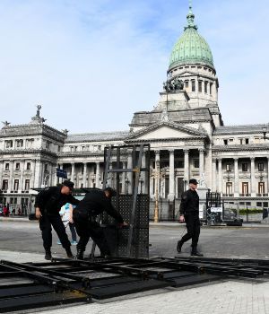 El gobierno evit&oacute; otro Diciembre