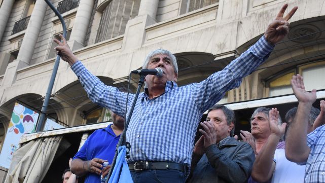 Los pretendientes del 40 %