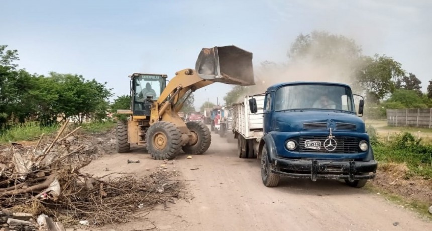 Refuerzan los trabajos de limpieza y recolecci&oacute;n de residuos en diferentes puntos de la ciudad