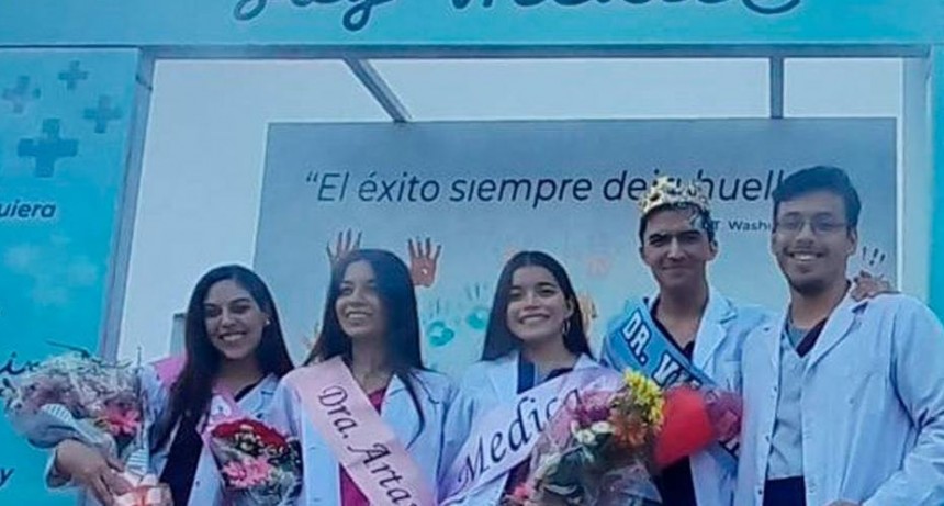 Orgullo: Santiago del Estero tiene cinco nuevos m&eacute;dicos formados en la UNSE