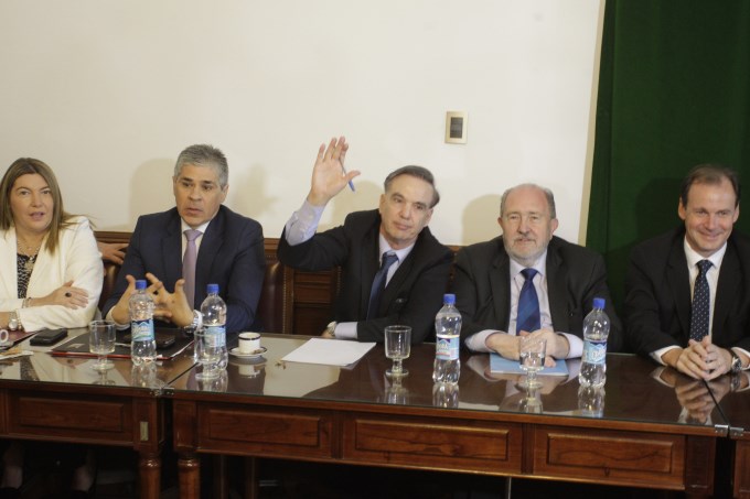 La Reforma Electoral qued&oacute; sin respaldo del peronismo