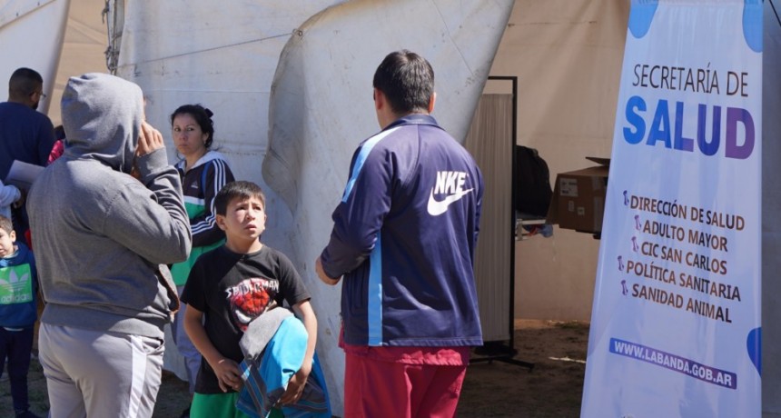Gran operativo integral de salud en el barrio Salta Prolongaci&oacute;n de La Banda