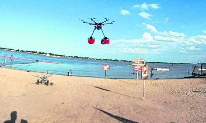 Guardavidas argentinos usar&aacute;n un "dron salvavidas" 