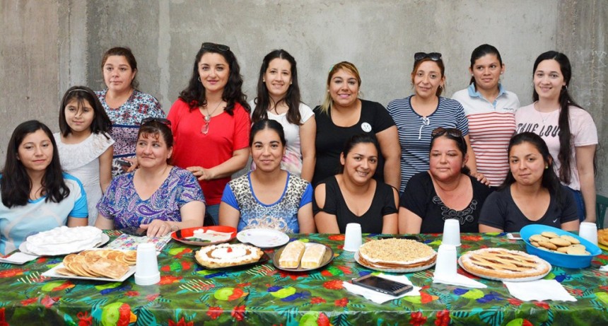 Exitosa muestra de un taller del programa municipal Mejoro mi vida