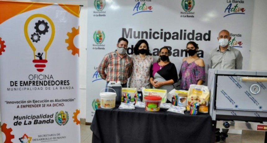 UNA VECINA FUE BENEFICIADA POR EL &ldquo;EMPRENDIENDO SUE&Ntilde;OS&rdquo; PARA SU NEGOCIO PARA CELIACOS