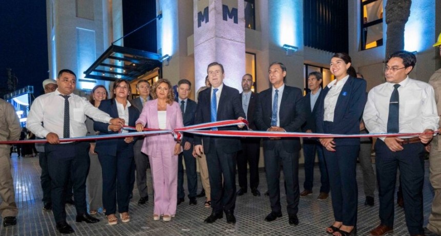 El gobernador Zamora y la intendente Fuentes inauguraron el nuevo edificio de la Direcci&oacute;n de Rentas Municipal